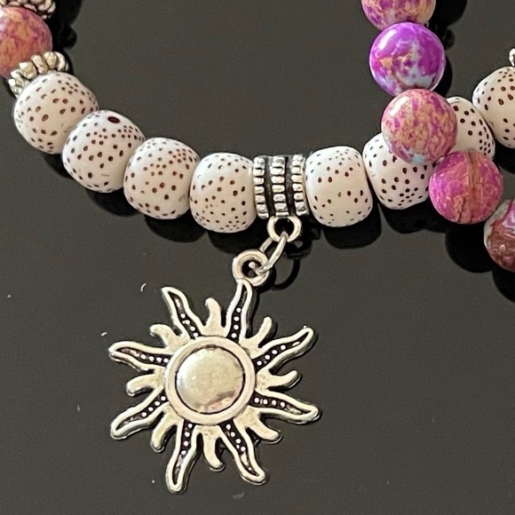 Nopinchy 3 BoHo Charms & Tassel No Pinch Bracelets - Picture 2 of 4